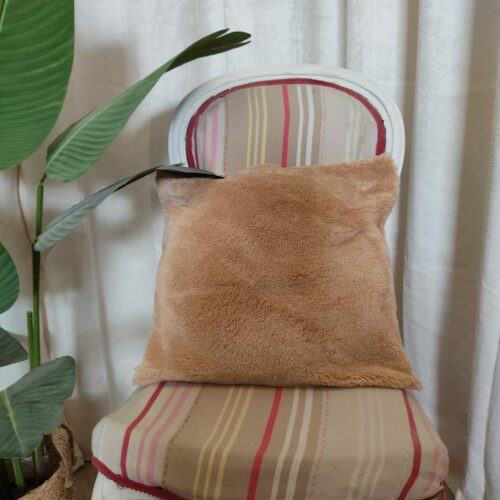 Coussin Fourrure caramel