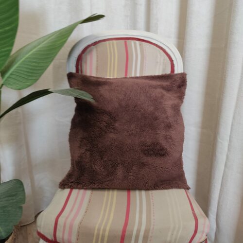 Coussin fourrure marron