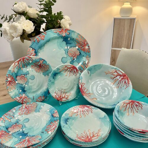 Service de table en mélamine corail (26 pièces)