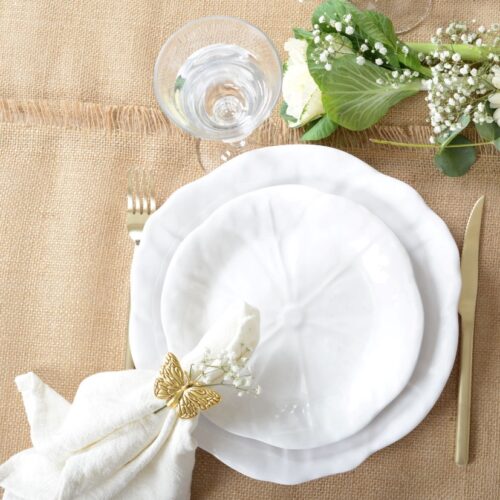 Service de table en mélamine - fleur blanche (22 pièces)