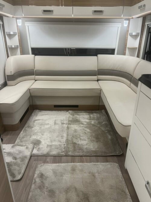 img_2277 Lot de 6 tapis - Moquette (Taupe) nº6 – Image 4