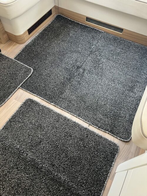 Lot de 6 tapis - Moquette (Gris foncés ) Nº7 – Image 3