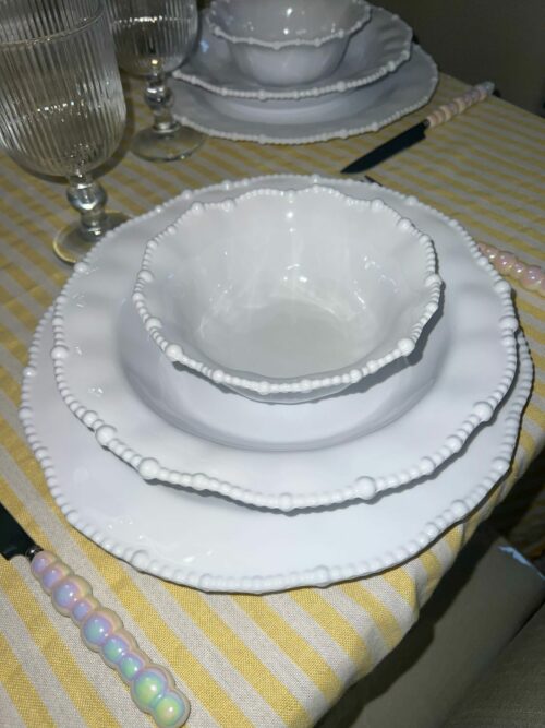 Service de table en mélamine - Perles blanches (26 pièces) – Image 4