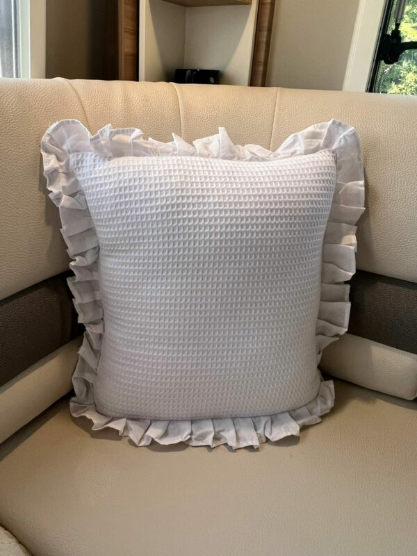 2 Housse de coussin - Nid d’abeilles (blanc) – Image 1
