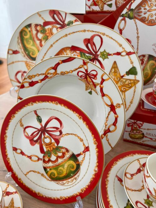Service de table en Porcelaine - Ornement Noël (31 pièces) – Image 6