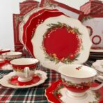 Service de table en Porcelaine - Célébration de Noël (31 pièces) – Image 6
