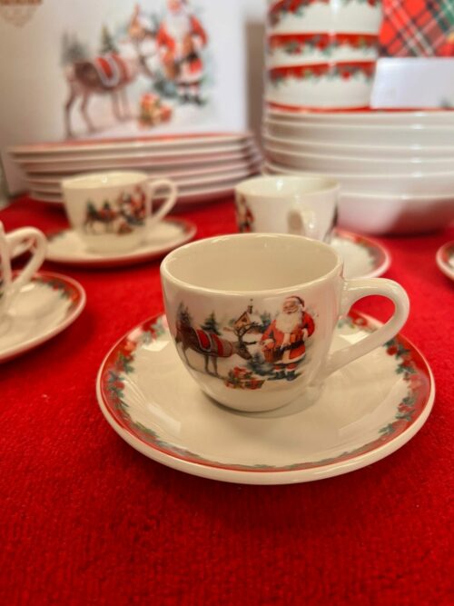 WhatsApp Image 2025-10-28 at 11.17.03 Service de table en Porcelaine - Merry Christmas (36 pièces) – Image 2